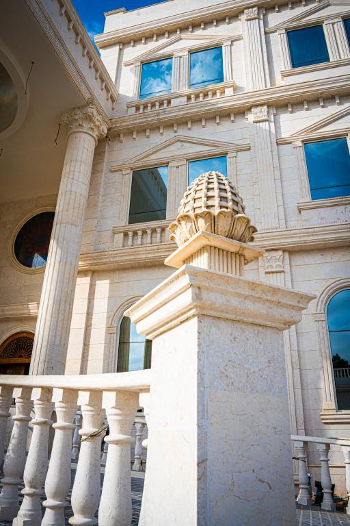 مهرة الظاهري (11)